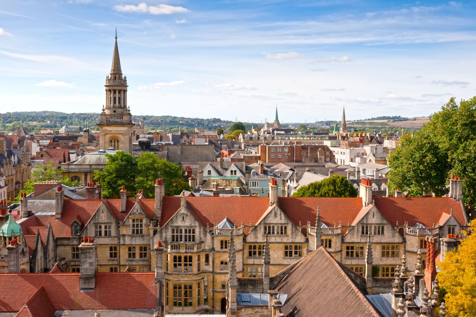 Street scene of Oxford, a town near one of the most spooky forests in the UK