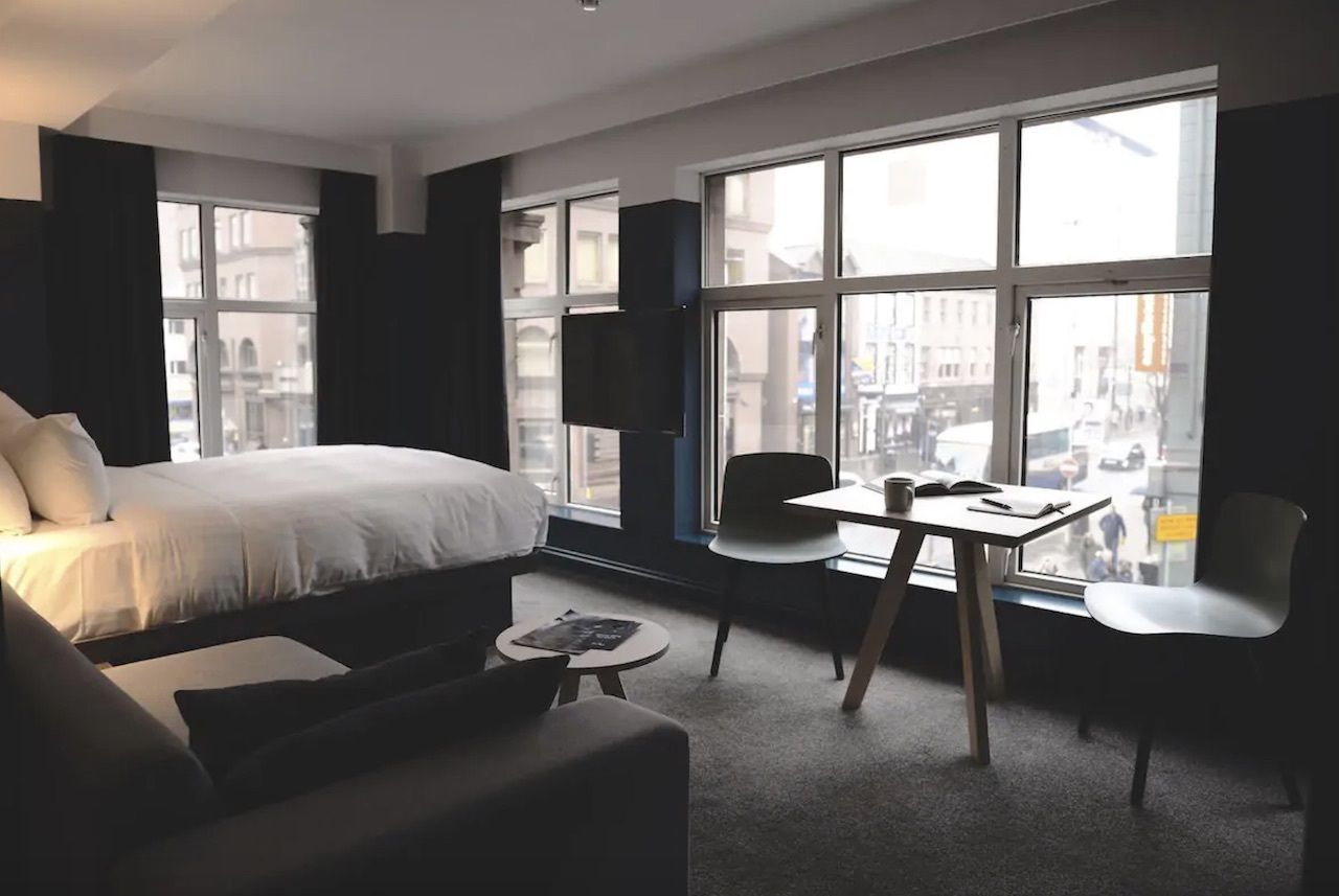 cityhall, Airbnbs in Belfast